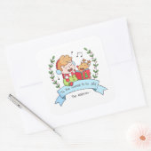 Niedliches Weihnachten singt Jungen-und Quadratischer Aufkleber (Umschlag)