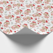 Niedliches Weihnachtsgebirge mit Weihnachtsmannmüt Geschenkpapier (Ecke)