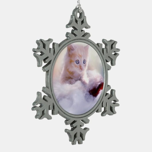 Niedliches Weihnachtskätzchen Schneeflocken Zinn-Ornament (Links)