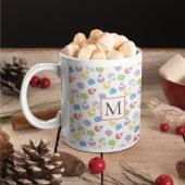 Niedliches Weihnachtsmuster und Monogramm Kaffeetasse