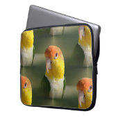 Niedliches Weiß aufgeblähter Caique-Papagei Laptopschutzhülle (Vorderseite Links)