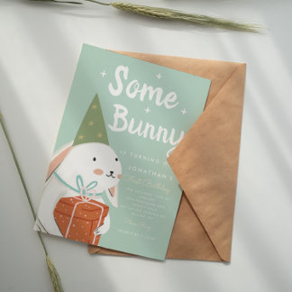Niedliches Weißes Bunny 1. Geburtstag Einladung