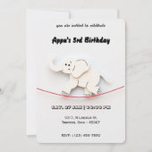 Niedliches Weißes Elefantenbalancieren auf dem Sei Einladung (Vorderseite)