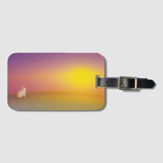 Niedliches Weißes Kaninchen auf Grassy Hill bei So Gepäckanhänger (Vorderseite (Horizontal))