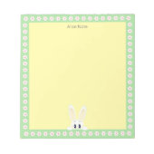 Niedliches Weißes Kaninchen und weiße Blume auf Ge Notizblock (Vorderseite)