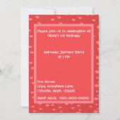 Niedliches weißes Pony mit Einladung zum Roten Her (Rückseite)