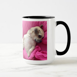 Niedliches Welpen-Hundetuckern-Rosa bedeckt Tasse