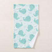 Niedliches Whale Muster auf Aquamarinem Blue Kids  Badhandtuch Set (Handtuch)