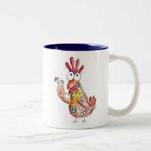 Niedliches Whimsikhühnchen mit Tropengetränk Zweifarbige Tasse