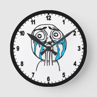 Niedlichkeits-Überlastungs-Comic Meme Runde Wanduhr