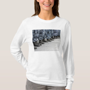 Niedrige Abschnittansicht der Seeleute T-Shirt