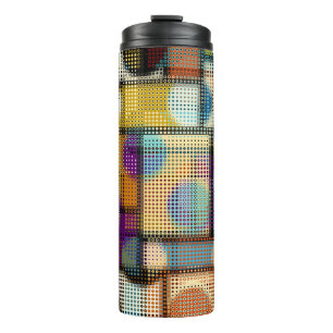 Niedrige Poly Pixel Kunst, geometrisches Muster. Thermosbecher