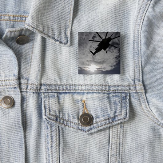 Niedrige Winkelansicht eines CH-53E Button (Beispiel)