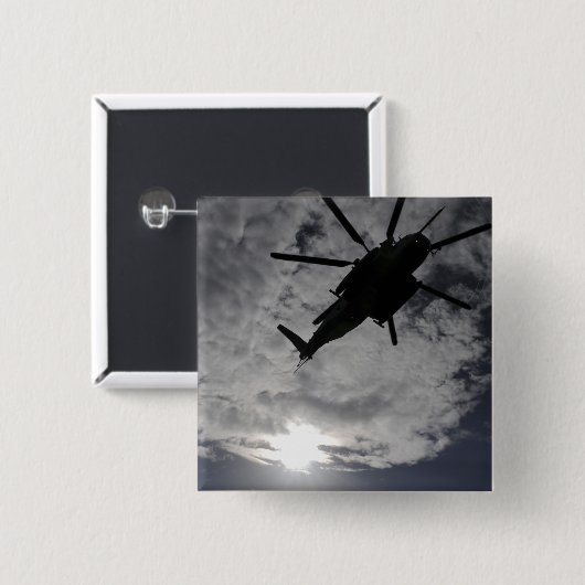 Niedrige Winkelansicht eines CH-53E Button (Vorne & Hinten)