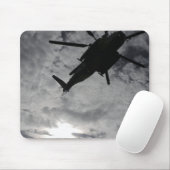 Niedrige Winkelansicht eines CH-53E Mousepad (Mit Mouse)