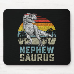 Niemals einen alten Mann mit einer Zigarre untersc Mousepad