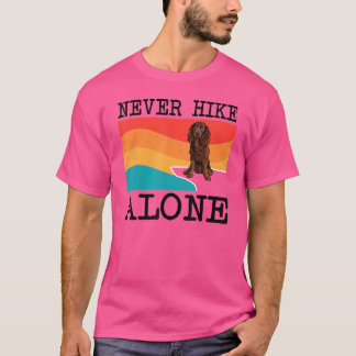 Niemals Hike Alone American Water Spaniel Grafik H T-Shirt