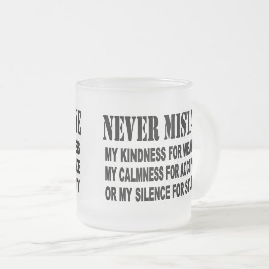 NIEMALS MISTAKE MATTGLASTASSE (VorderseiteRechts)