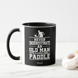 Niemals unterschätzen Old Man Funny Black Pickleba Tasse