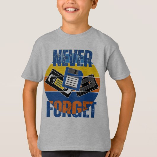 NIEMALS VERGESSEN T-Shirt (Vorderseite)