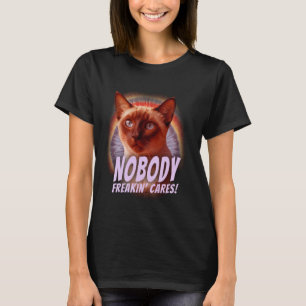 Niemand Freakin Cares Cat Funny Retro Animal Lover T-Shirt
