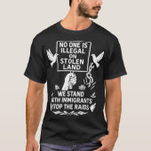 Niemand ist illegal, wenn es um die nationale Sich T-Shirt (Vorderseite)