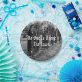 Niemand ist über dem Rasen Pappteller (Party)