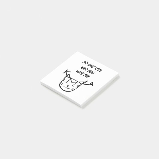 "Niemand sieht, für wen Sie stimmen." Post-it Klebezettel (angewinkelt)