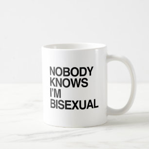 NIEMAND WEISS, DASS ICH BISEXUELL BIN -.png Kaffeetasse