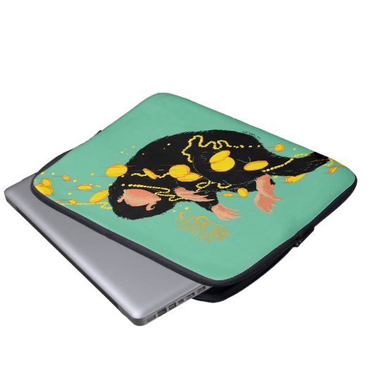 Niffler schwimmend mit Gold Laptopschutzhülle (Vorne Knopf)