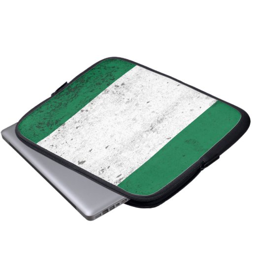 Nigeria Laptopschutzhülle (Vorne Knopf)