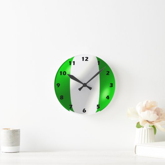 nigerianisches Flaggendesign Runde Wanduhr (Zuhause)