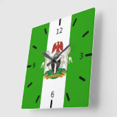 Nigerias Wappenflagge Quadratische Wanduhr (Winkel)