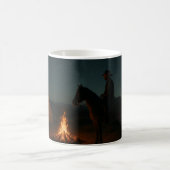 Night Campfire Mug - Western Camping Design Verwandlungstasse (Mittel)