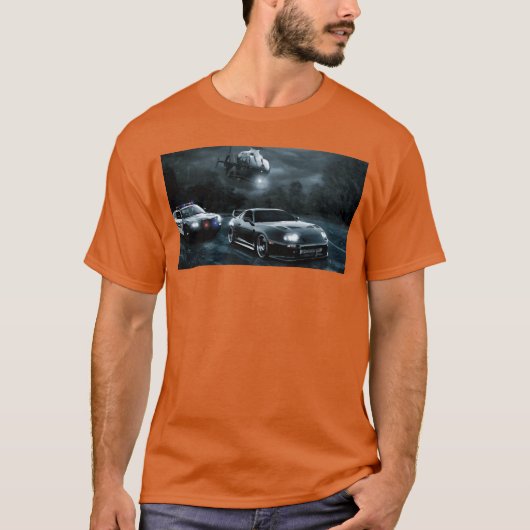 Night Chase with Speeding Sports Car gift T-Shirt (Vorderseite)