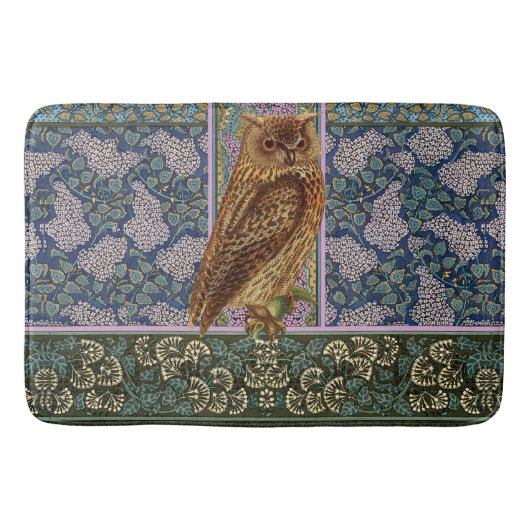 NIGHT OWL, LILLACS UND BLÄTTER Art Nouveau Floral Badematte (Vorderseite)