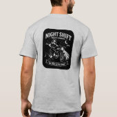 Night Shift Motorcycle Garage Pin Up Style T-Shirt (Rückseite)