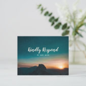 Night Sky Mountain Galaxy Modern Star Wedding RSVP Einladungspostkarte (Stehend Vorderseite)