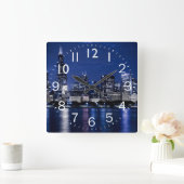 Night Time Chicago Szene Quadratische Wanduhr (Zuhause)