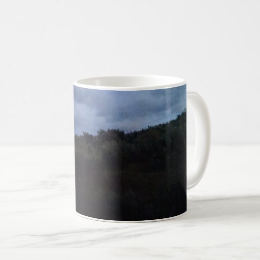 Night Visitor Mug Kaffeetasse (VorderseiteRechts)