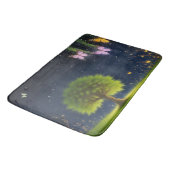 Night Willow Tree mit Schmetterlingen und Glühwürm Badematte (Schrägansicht)