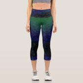 Nightshade Veil Capri Leggings (Vorderseite)