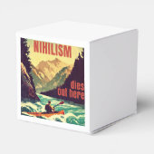 Nihilismus stirbt hier am Kajak Geschenkschachtel (Rückseite)