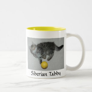 Nikarl Tabby-sibirisches Kätzchen auf Tasse… Zweifarbige Tasse