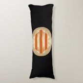 Nikias Logo Seitenschläferkissen (Vorderseite Vertikal)