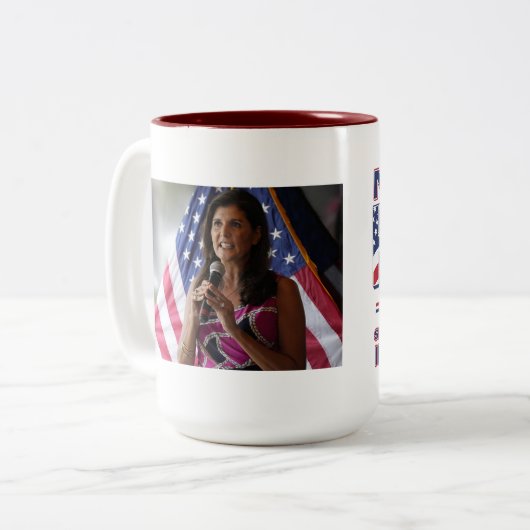 Nikki Haley für Präsident Zweifarbige Tasse (Vorderseite Links)