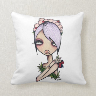NikkiFresh Throw Pillow Kissen