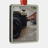 Nikon Film-Kamera Silbernes Ornament (Rechts)