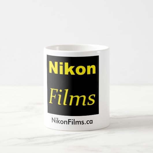Nikon filmt Tasse (Mittel)