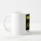 Nikon filmt Tasse (Links)
